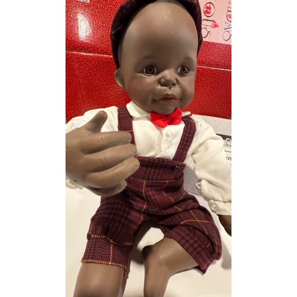 Ashton Drake Galleries David Yolanda's Precious Playmates Porcelain Doll - Picture 8 of 14